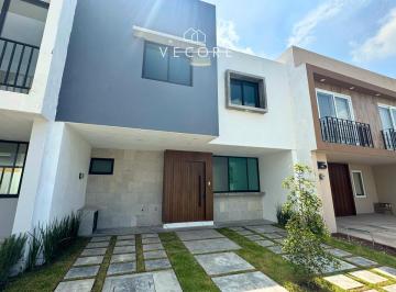 1 · Casa en Venta en El Edén Residencial, Tlajomulco de Zuñiga