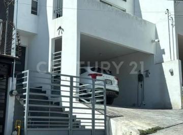Departamento · 281m² · 4 Recámaras · 2 Estacionamientos · Venta Casa | San Jeronimo | Monterrey N. L.