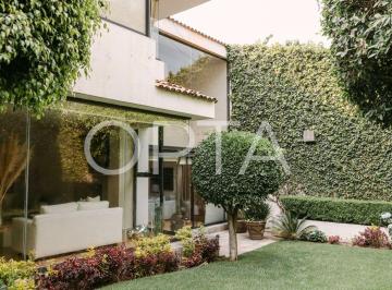 Casa de 3 habitaciones, Tlalpan · Casa en Venta con Jardín Privado en Jardines en La Montaña