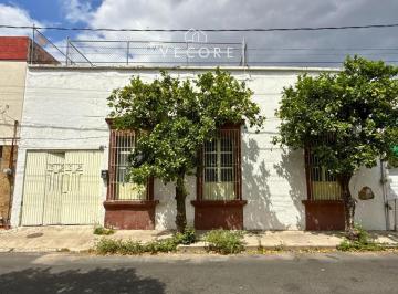 1 · Casa con Uso de Suelo Mixto en El Centro de Guadalajara, Jalisco