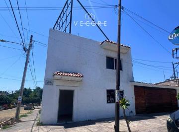 1 · Inmueble Comercial en Av de Los Maestros, Colima
