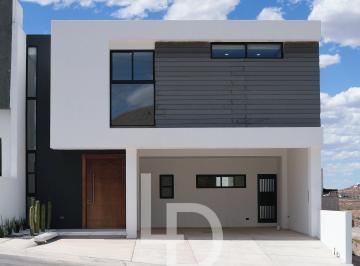 Casa de 3 habitaciones, Chihuahua · Casa Nueva Zona del Reliz a Espaldas de La Presa El Rejón Frente a Parque