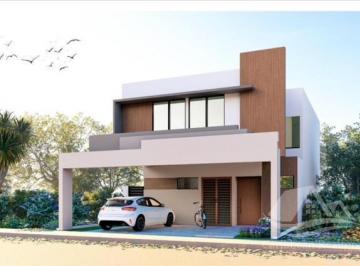 Casa · 246m² · 4 Recámaras · Casa en Venta en Lausana Cancun