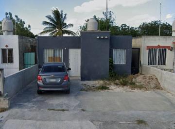 Casa de 3 habitaciones, Mérida · Casa en Venta en Ciudad Caucel, Mérida, Yucatán Clj