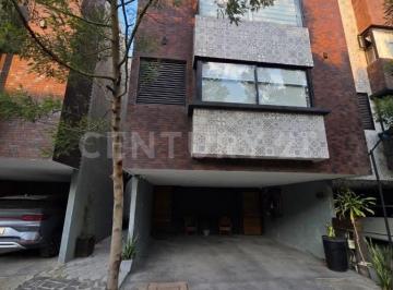 Casa · 248m² · 4 Recámaras · 2 Estacionamientos · Venta de Casa en Puebla, Residencial Santuario Maya, Bello Horizonte