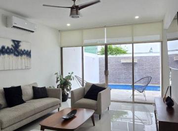 Casa en Renta de 3 habitaciones Cancún · Equipadisima con Alberca Propia en Residencial Aqua By Cumbres
