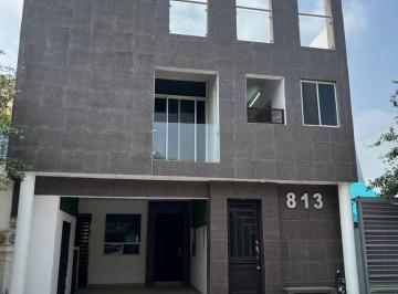 Casa · 250m² · 4 Recámaras · 1 Estacionamiento · Casa en Renta, Jacarandas, Apodaca, Nl.