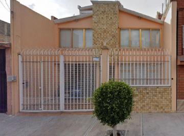 Casa de 4 habitaciones, Iztapalapa · Casa en Venta en Constitución de 1917, Iztapalapa.