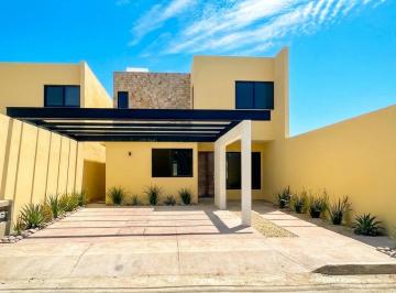 Casa de 3 habitaciones, Mérida · Casa en Venta en Los Pinos del Norte, Lista Para Habitar