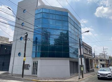 Edificio · 395m² · 4 Estacionamientos · Edificio Comercial Y/o Corporativo en Renta Zona Dorada.