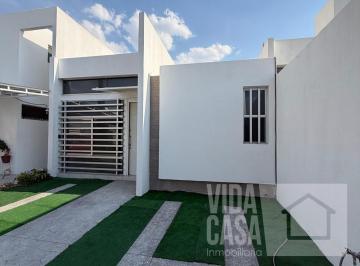 Casa en condominio · 90m² · 3 Recámaras · 2 Estacionamientos · Casa en Condominio en Fraccionamiento Rancho Santa Mónica