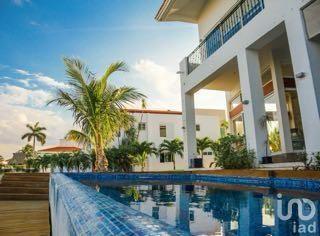 Casa · 500m² · 4 Recámaras · Casa en Renta Zona Hotelera Cancún