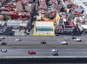Bodega comercial · 360m² · 6 Estacionamientos · Bodega en Renta Paseo Tollocan Toluca Comercial