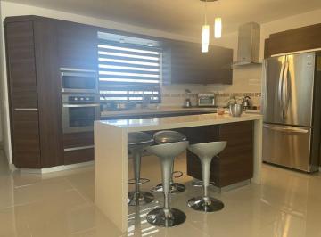 Casa de 3 habitaciones, Arteaga · Acogedora Casa en Venta en Fracc. Privanzas del Campestre