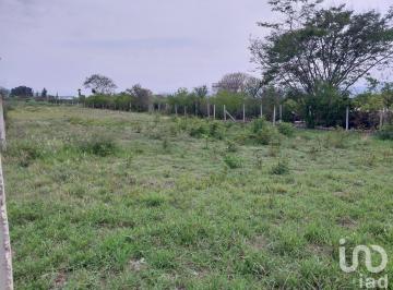 Terreno / Lote · 222m² · Lote Plano en Venta Cerca del Hospital de Especialidades