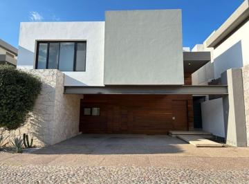 Casa de 4 habitaciones, Querétaro · Casa en Renta y Venta en La Privada Arco de Piedra Jurica Cerca de Antea