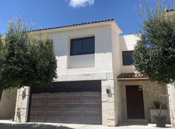 306160d198b0b35923e1b475fdbb8c0cfce8e943488c682f9dcb6582741e61f9 · Venta Casa Único El Refugio