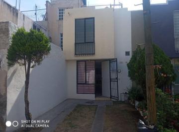 Casa de 2 habitaciones, San Pedro Tlaquepaque · Hermosa Casa Cerca del Iteso