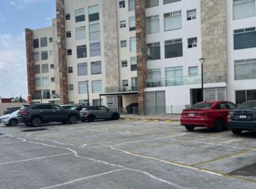 Departamento de 2 habitaciones, San Andrés Cholula · Bonito Departamento Amueblado C/jardín en Renta, Zona Angelópolis