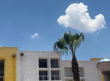Casa · 3 Recámaras · 2 Estacionamientos · Renta Casa en Luz María 21