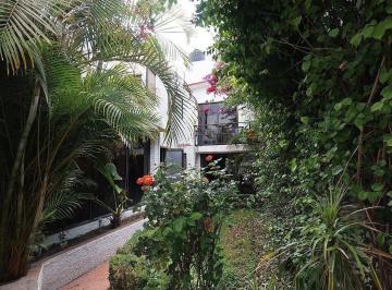 2099579ea8af0dff46d8f85c9272bbb60863cfeddcb27e52741d778dd5381a54 · Extraordinaria Casa en Venta, Gran Terreno - Paseos de Churubusco.