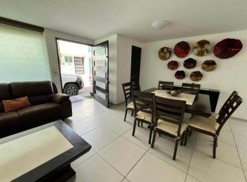 1 · Casa Amueblada en Renta en Fraccionamiento Cerrado en Puebla