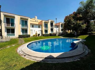 1 · Casa en Venta con Alberca en Rancho La Flor en Xochitepec