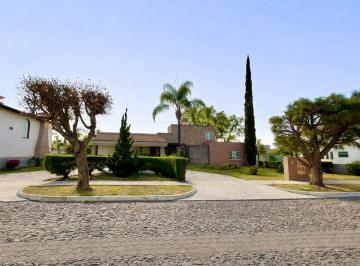 Casa en condominio de 4 habitaciones, Zapopan · Residencia en Venta, Fraccionamiento Colinas del Centinela, Zapopan