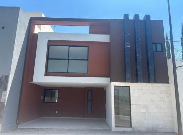 Casa · 165m² · 3 Recámaras · 2 Estacionamientos · Casa Nueva en Venta en Tlaxcalancingo, Pue.