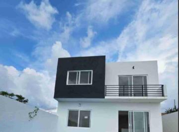 Casa de 3 habitaciones, Yautepec · Casa en Venta Col Oaxtepec Centro Yautepec Morelos