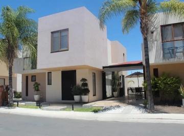Casa en condominio , Corregidora · Casa Premium en Venta Modelo Córdoba Ampliada – Puerta Real II