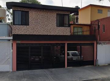 Casa de 3 habitaciones, Coyoacán · ¡Gran Oportunidad! ¡Remate de Propiedad! Culhuacan Coyoacan.