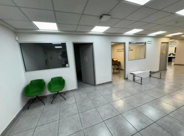 1 · Renta de Oficina en Monterrey con Amplio Estacionamiento en Zona Su