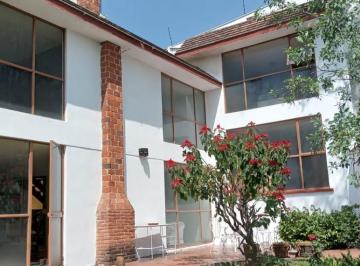 Casa · 315m² · 4 Recámaras · 2 Estacionamientos · Casa $7,850,000 Vista del Valle. Naucalpan. de 4 Recámaras.