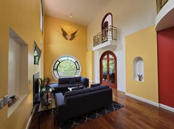 Casa · 440m² · 3 Recámaras · Casa en Venta en Santo Domingo Ocotitlán, Tepoztlán, Morelos