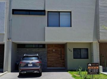Casa de 3 habitaciones, Zapopan · Renta Casa en Coto Altanza en Fracc Solares, Zapopan Jal