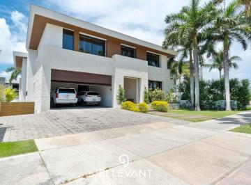 f5e968c68f16aaed02c7d5b3ffdcf8b11bfb05e671659adc1128b3ac6795d202 · Residencia en Venta en Los Canales de Puerto Cancún