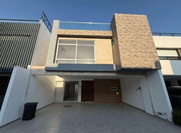 Casa de 3 habitaciones, San Andrés Cholula · Residencia Premium en Lomas de Angelópolis III