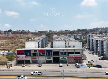1 · Local Comercial en Renta en Plaza El Roble, en Tlaquepaque