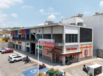 1 · Local Comercial en Renta en Plaza El Roble, en Tlaquepaque
