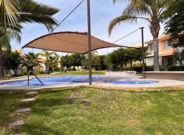 Casa · 300m² · 3 Recámaras · 2 Estacionamientos · Casas Renta Queretaro Juriquilla Cerca Comercios Jardines de Juriquilla Aa