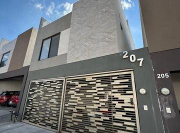 265463c8896ca4beb4c30ea6cf35f4783e05cad3b75f943a741206e03ffbb85a · Casa en Venta en Cumbres Calzadas, García, N. L.
