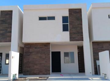 Casa · 125m² · 3 Recámaras · 2 Estacionamientos · Casa en Venta en Villa Álamo, Lerdo, Dgo.