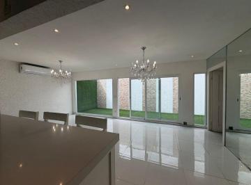 8d22113e972ced7bf5bd536a2957bffcc9bf8f4f84b4de87d484e248035d0b2e · Casa en Pedregal de La Huasteca