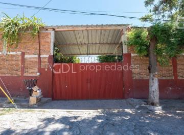 729315f9aadcb7f1df760ae1ef0debd749bfbe108af1e286e02a807463bca889 · Vista Hermosa Terraza con Dos Casas en Venta