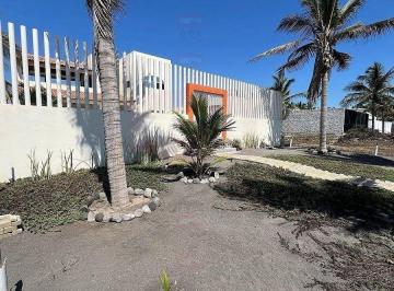 1ae4a63746d4bc72d9e80b46d7319884df20118800f2e61bfbd898e24044ae89 · Terreno en Venta Frente a Playa