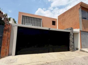 Casa de 4 habitaciones, Cuernavaca · Venta de Casa en Morelos Cuernavaca Lomas de Cortes