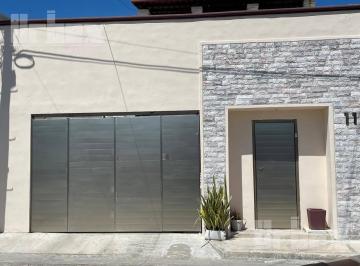 Casa · 3 Recámaras · 1 Estacionamiento · ¡Se Vende Casa en Colonial, Campeche!