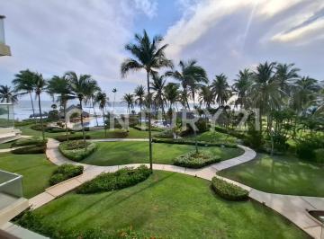 Departamento · 172m² · 4 Recámaras · 2 Estacionamientos · Departamento Frente Al Mar en Club Playamar II, Barra Diamante, Acapulco