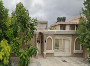 Casa de 4 habitaciones, Monterrey · Se Vende Hermosa Casa en Contry Monterrey